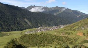 View of Merak village at an elevation of 3,500m/11,480ft.