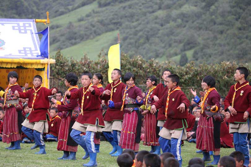 Around Bhutan From East To West In 16 Days Tour. Go to Bhutan.