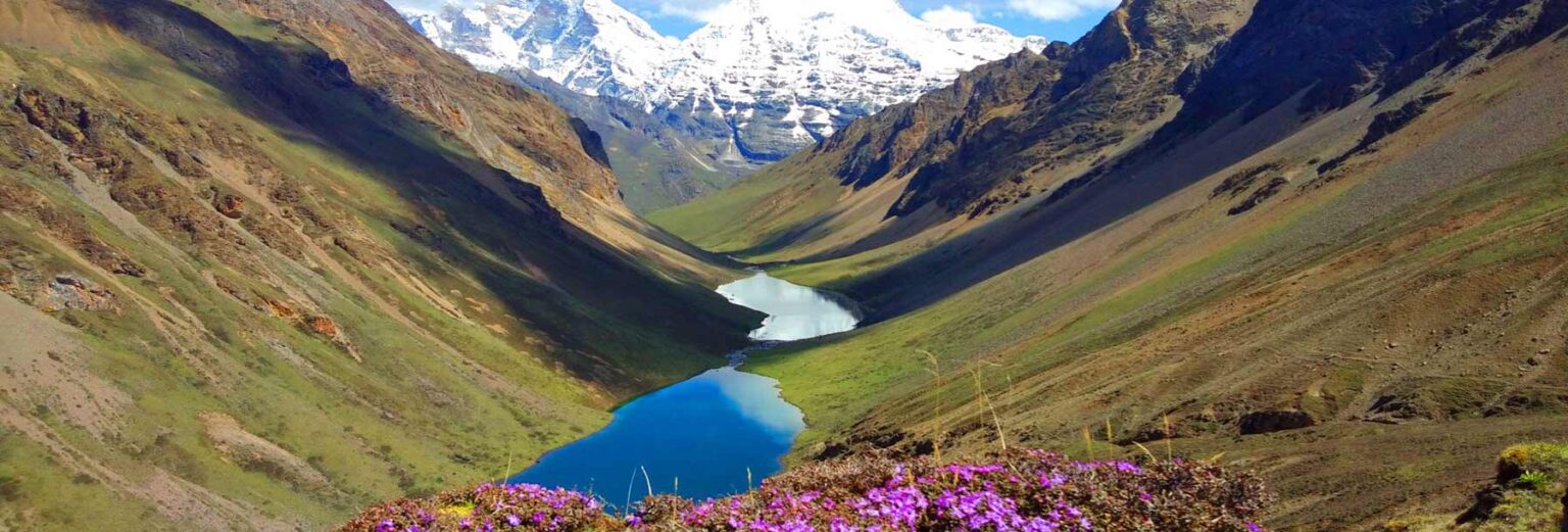 Twin lakes in Jomolhari | Bhutan Acorn Tours and Travel